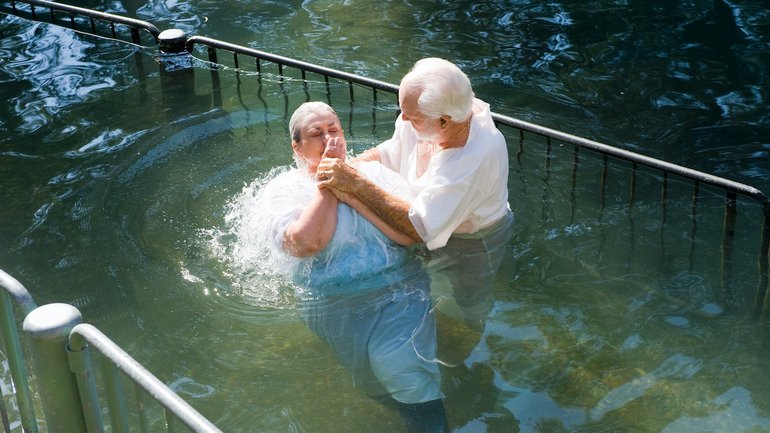 Lire la suite à propos de l’article Le baptême d’eau